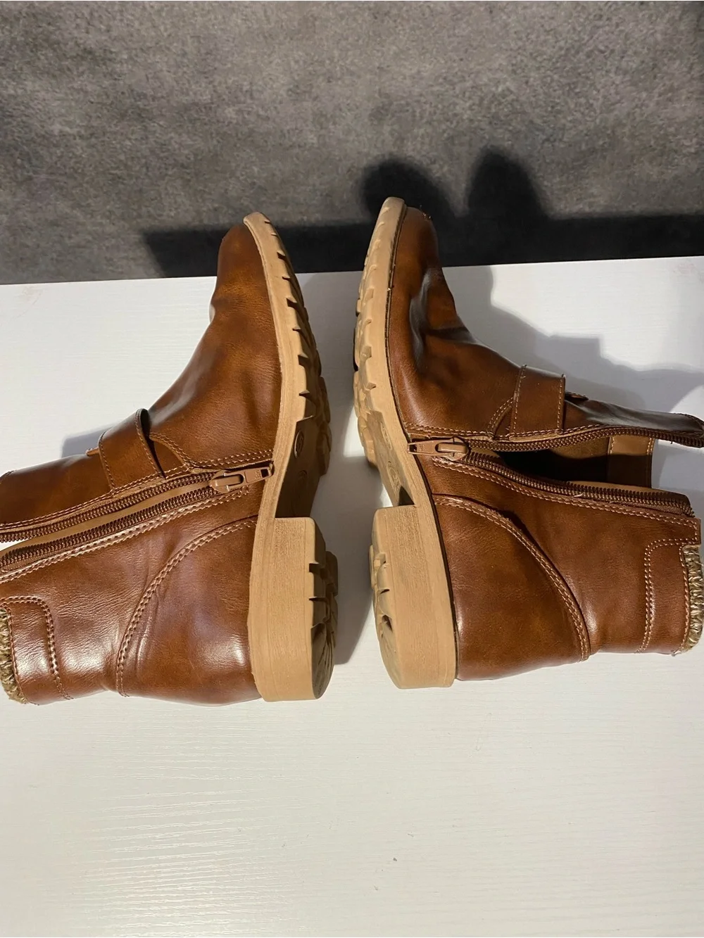 Wonder Nation Girls Size 5 Brown Ankle Boots Double Buckle Sweater Trim Zip